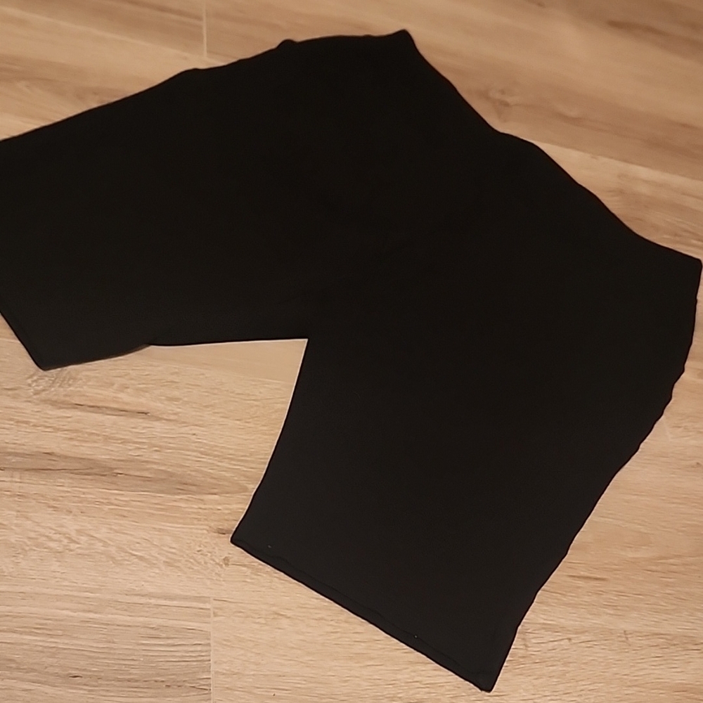 Belle by Kim Gravel Elegant Black Bermuda Stretch Shorts